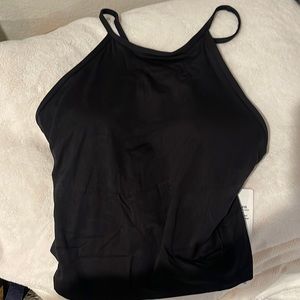 Lululemon lightweight High-neck yoga tank